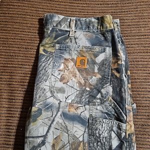 Camo carhartt New without tags 38x34 Carpenter style
